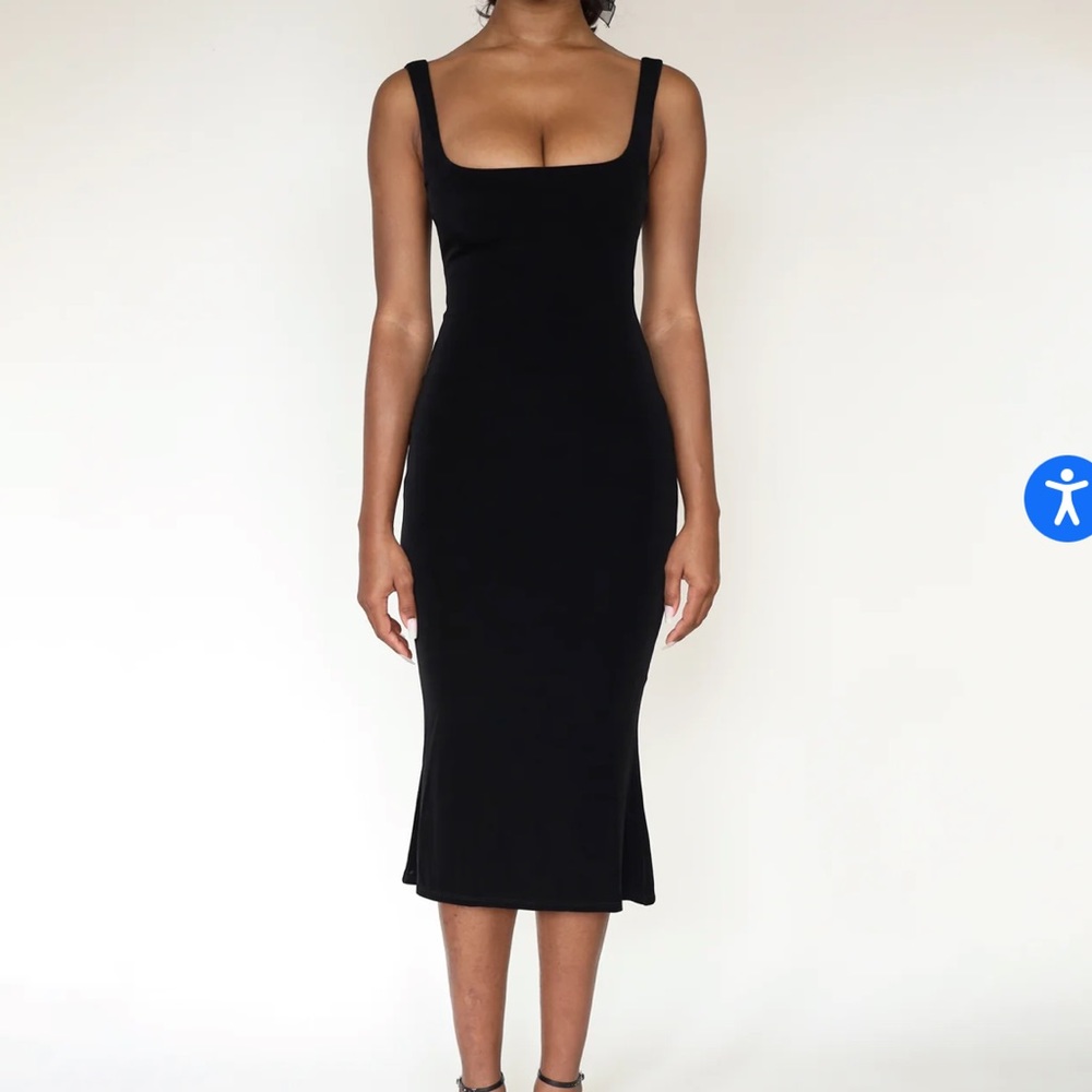 MIRROR PALAIS- Supermodel Dress Black